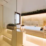 Suite1212 Boutique - & 4* מונופולי