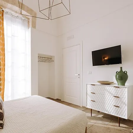 Dimora Pirrelli Boutique Hotel & Spa לינה וארוחת בוקר מונופולי