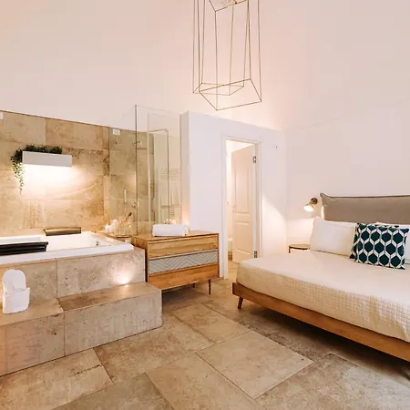 לינה וארוחת בוקר Dimora Pirrelli Boutique Hotel & Spa מונופולי