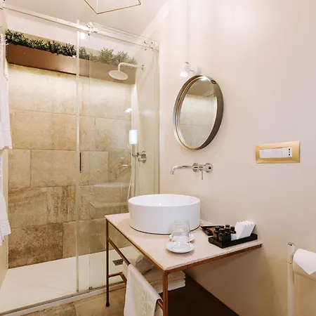 לינה וארוחת בוקר Dimora Pirrelli Boutique Hotel & Spa 4*