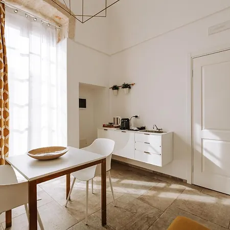 לינה וארוחת בוקר Dimora Pirrelli Boutique Hotel & Spa