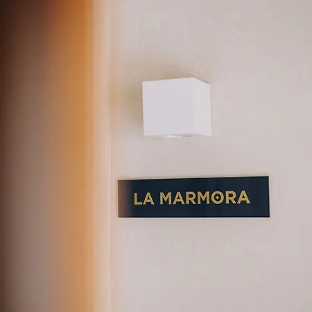 Suite1212 - Pirrelli فندق مبيت وإفطار