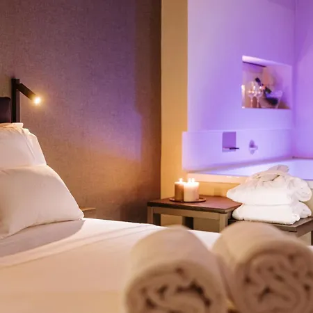 Dimora Pirrelli Boutique Hotel & Spa לינה וארוחת בוקר 4*