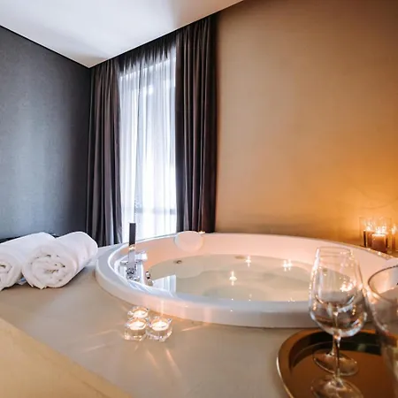 Dimora Pirrelli Boutique Hotel & Spa לינה וארוחת בוקר מונופולי
