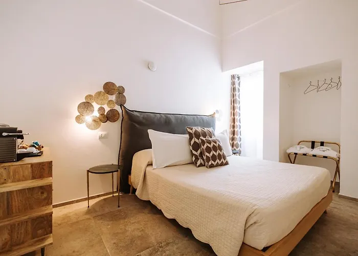 Suite1212 Boutique - & 4*