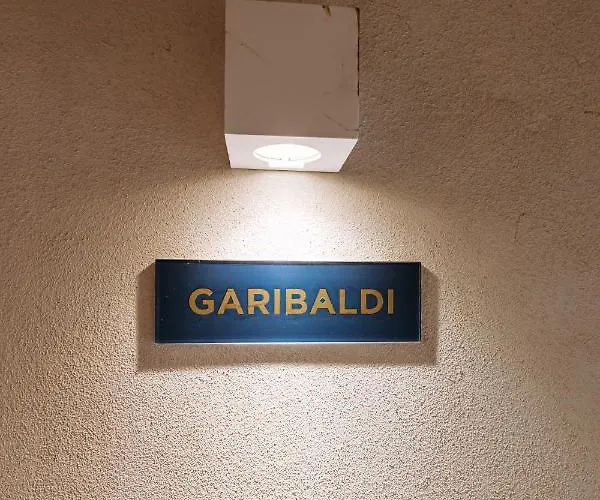 Suite1212 Boutique - & 4* モノーポリ