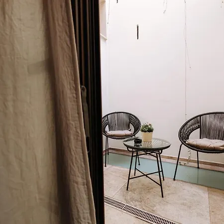 Suite1212 - Pirrelli Monopoli