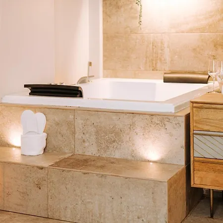 Suite1212 - Pirrelli 4* Monopoli