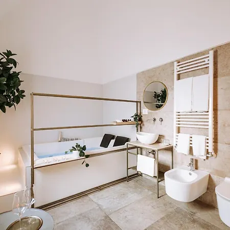 Dimora Pirrelli Boutique Hotel & Spa 모노폴리